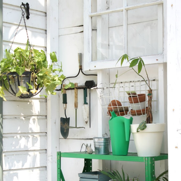 An Easy Way To Create A Potting Station