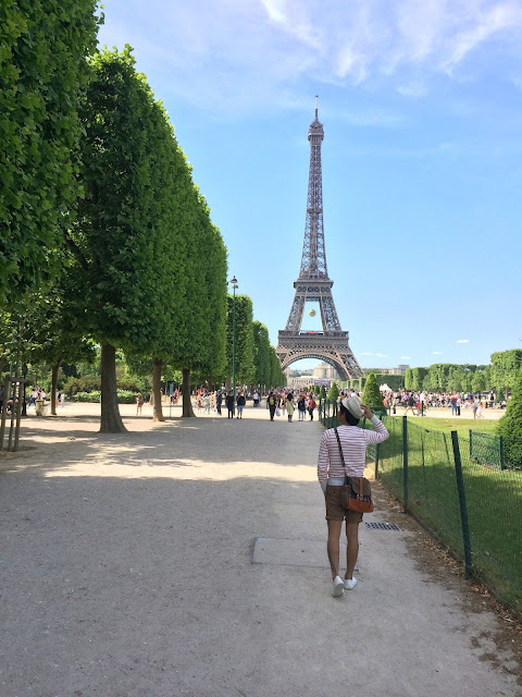 Paris, Perancis, Travelling, Eiffel, Menara Eiffel, Eiffel tower, tempat wisata, wisata, Champ de mars, eropa