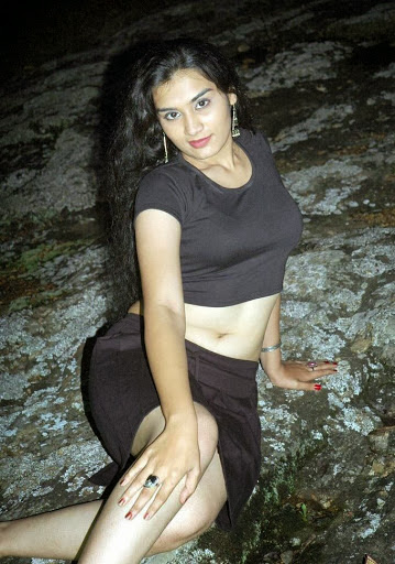 Sexy Mumbai Bhabhi Suhani Short Skirt Ex
