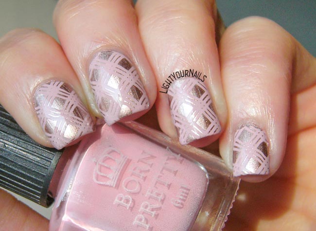 Pink plaid stamping nail art