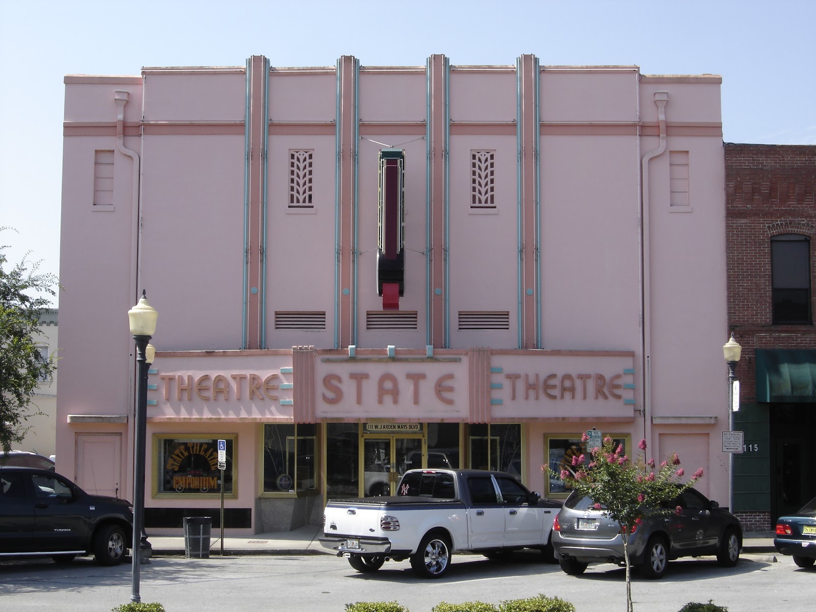 Places To Go, Buildings To See State Theater Plant City