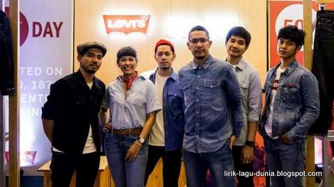 Maliq & D'Essentials - 2017 Maliq & D'Essentials - 2017