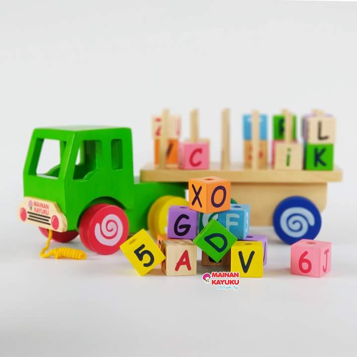 4 Rekomendasi Mainan Anak Laki-laki Usia 2-5 Tahun - SEBUTIK EDUTOYS