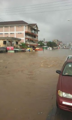 5 Photos: Serious flood in Accra, Ghana following non stop heavy rain