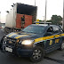 CARRETA QUE TRANSPORTAVA MAIS DE MIL APARELHOS DE TV É ENCONTRADA NA BR-423, EM SALOÁ