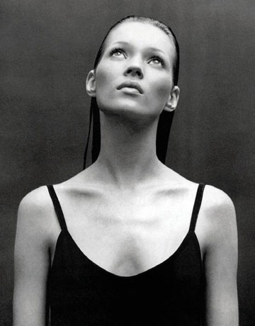 MOLLY-ELIZA: Kate Moss {Black and White}