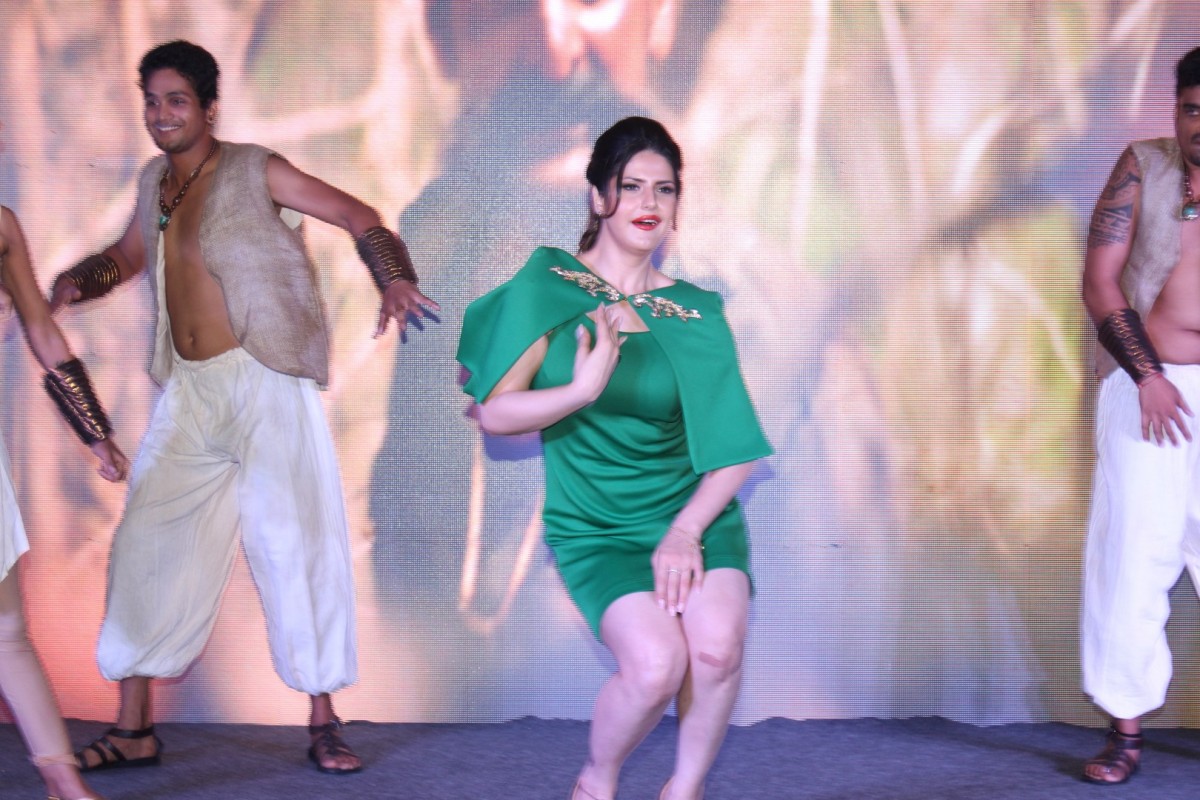 High Quality Bollywood Celebrity Pictures Zareen Khan Displays Her Sexy Legs In A Green Short