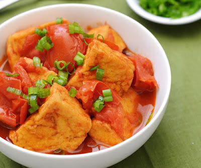 Đậu phụ chiên với cà chua