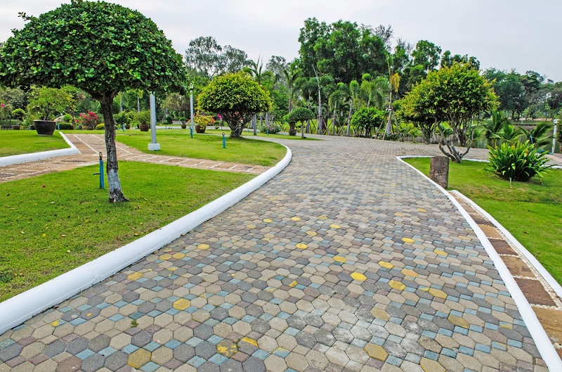 Important Tips for Laying of Paths Using Crazy Paving My Thought Hub