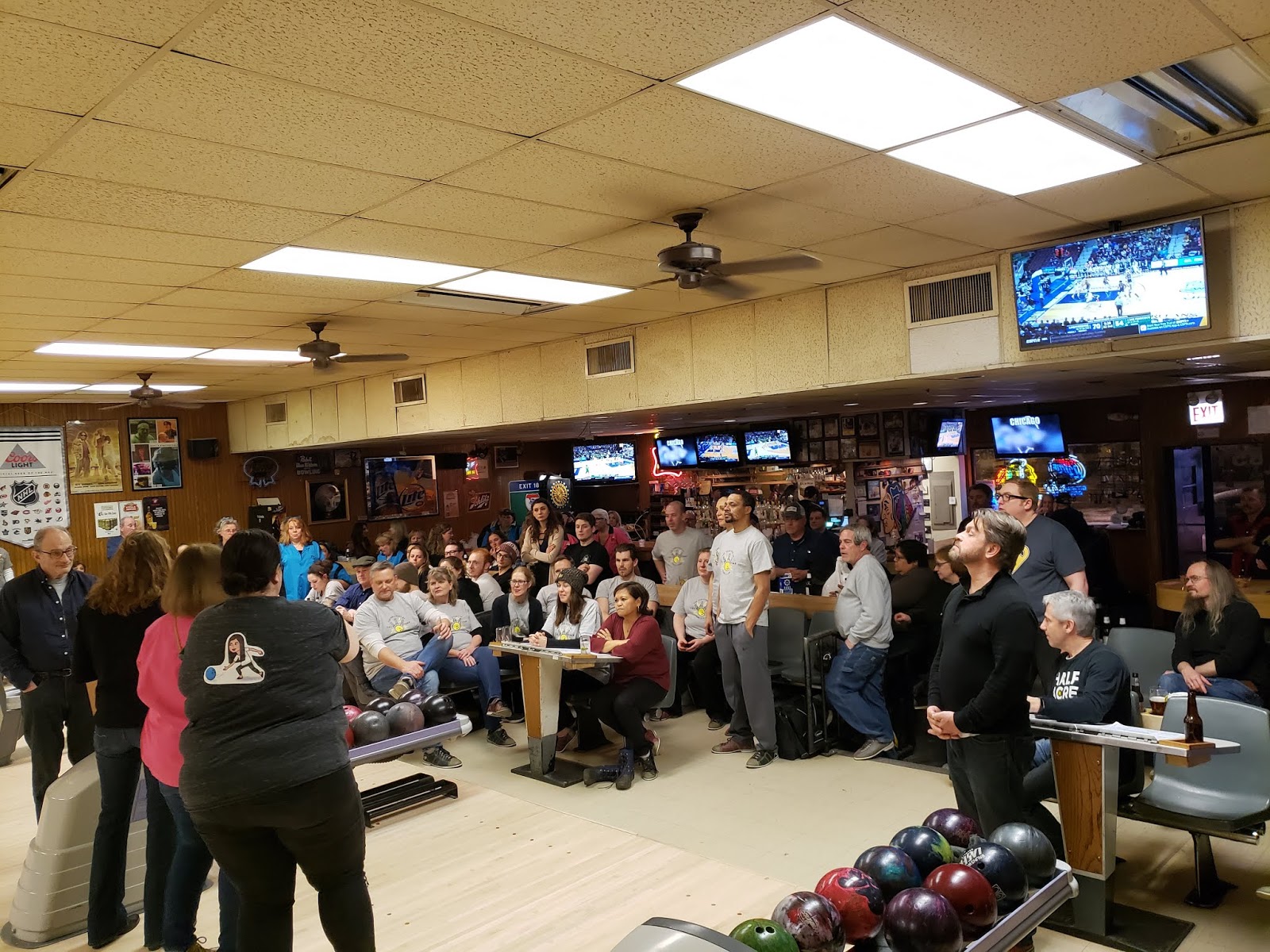 The Chicago Real Estate Local Raising Money For Common Pantry