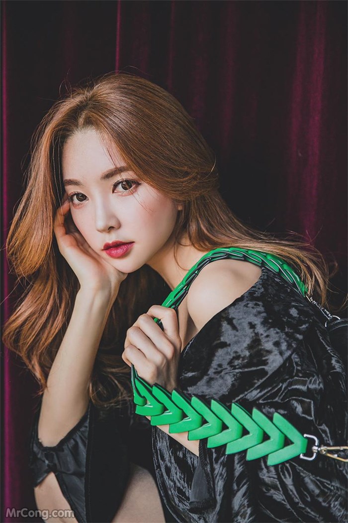 Model Park Soo Yeon in the December 2016 fashion photo series (606 photos) photo 27-1