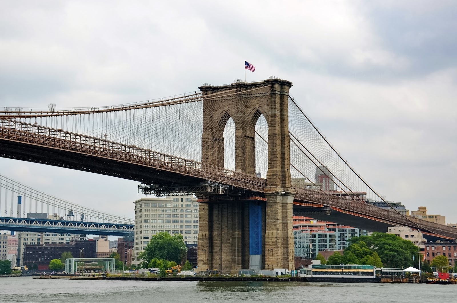 A Walk Over The Brooklyn Bridge | Explore Shaw