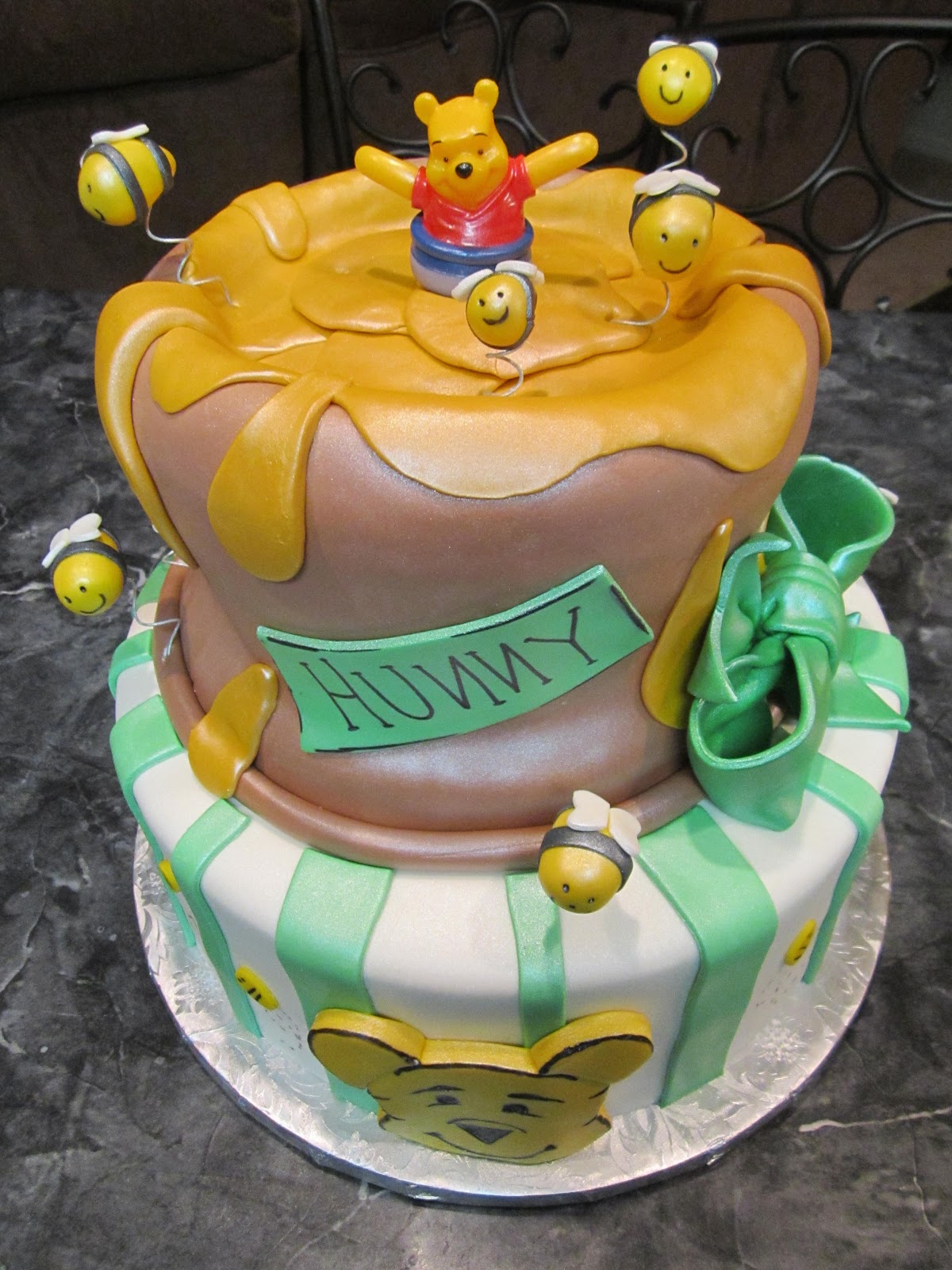 Mymonicakes Winnie The Pooh Honeypot Cake With Bee Hive Smash Cake 