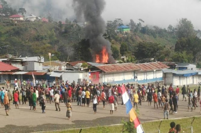 Masjid Di Papua Dibakar