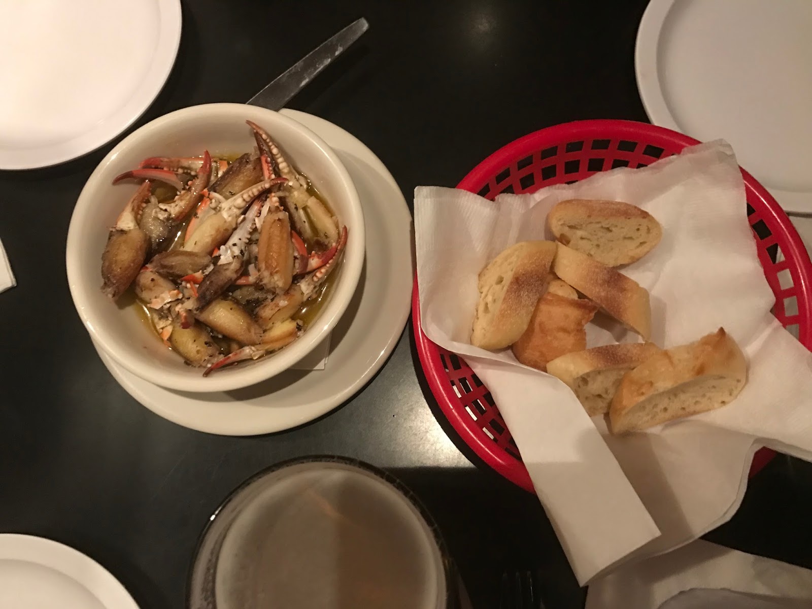 31 Days of Pizza Day 25, 2016 Campisi's Egyptian Restaurant (Dallas, TX)