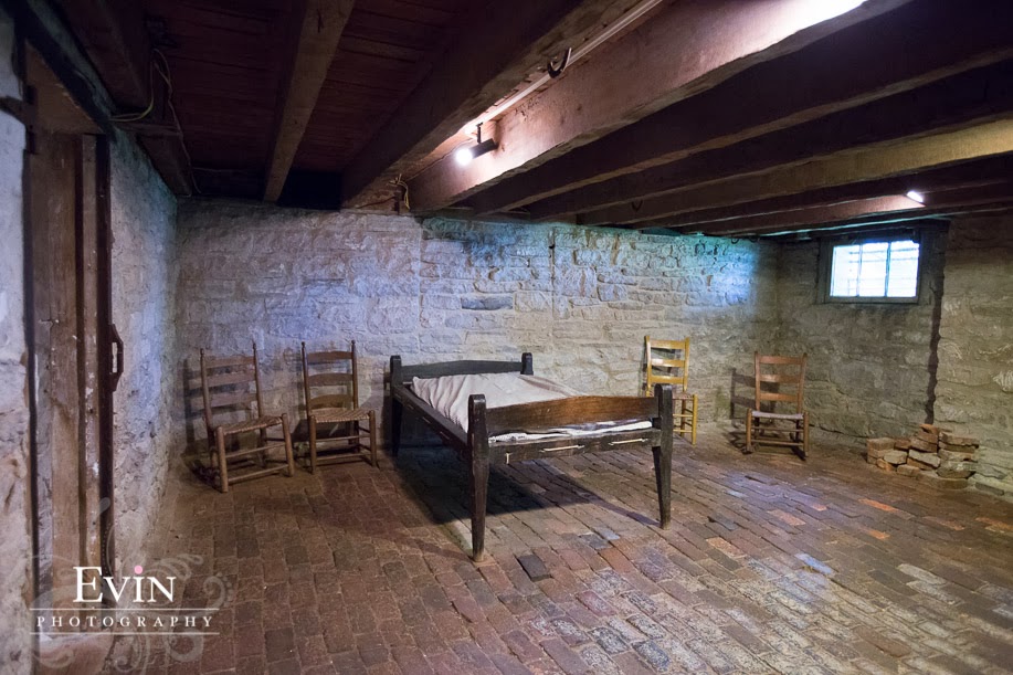 THE BATTLE OF FRANKLIN THE FIGHT AROUND THE CARTER HOUSE