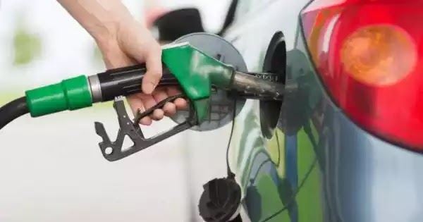Πρόεδρος Πρατηριούχων: «Δημιουργεί ερωτηματικά το 1,35 €/λίτρο διότι δεν υπάρχει περιθώριο κέρδους» Πρόεδρος Πρατηριούχων: «Δημιουργεί ερωτηματικά το 1,35 €/λίτρο διότι δεν υπάρχει περιθώριο κέρδους»