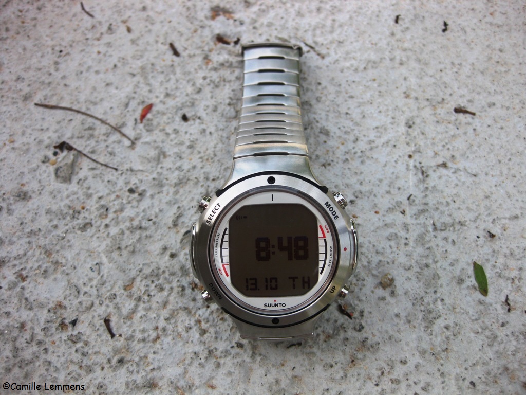 suunto di6