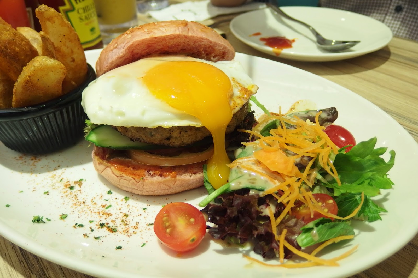 [CLOSED] Eggs & Berries Jurong Point, Singapore NKIKICHUA