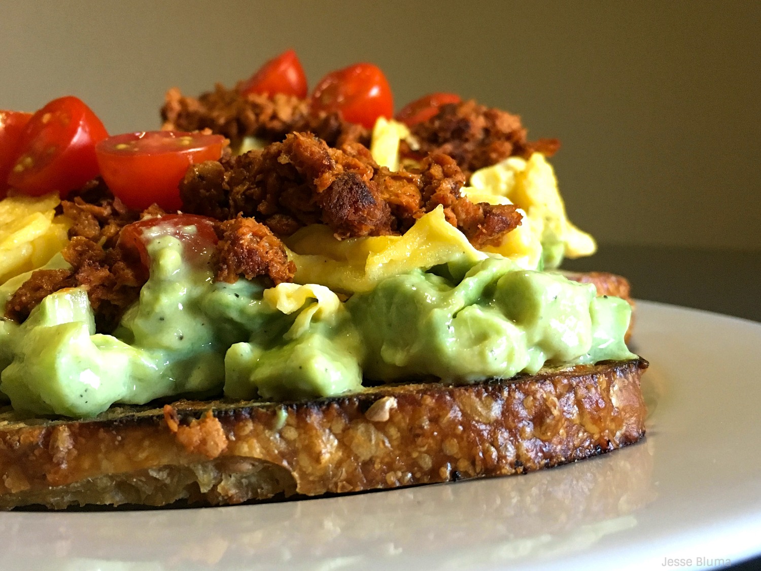 Easy Avocado Breakfast Sandwich - The Schmidty Wife