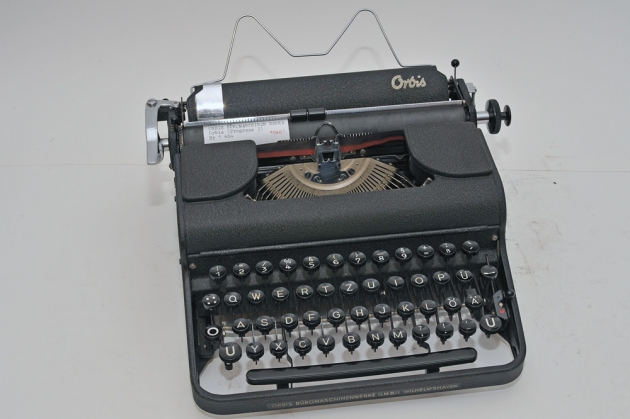 Masini de scris - Writing machines