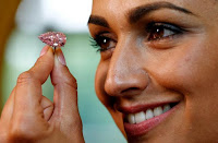 Sotheby’s Sells Pink Diamond Which is Pear Shaped for $32.5 Million Sotheby’s Sells Pink Diamond Which is Pear Shaped for $32.5 Million