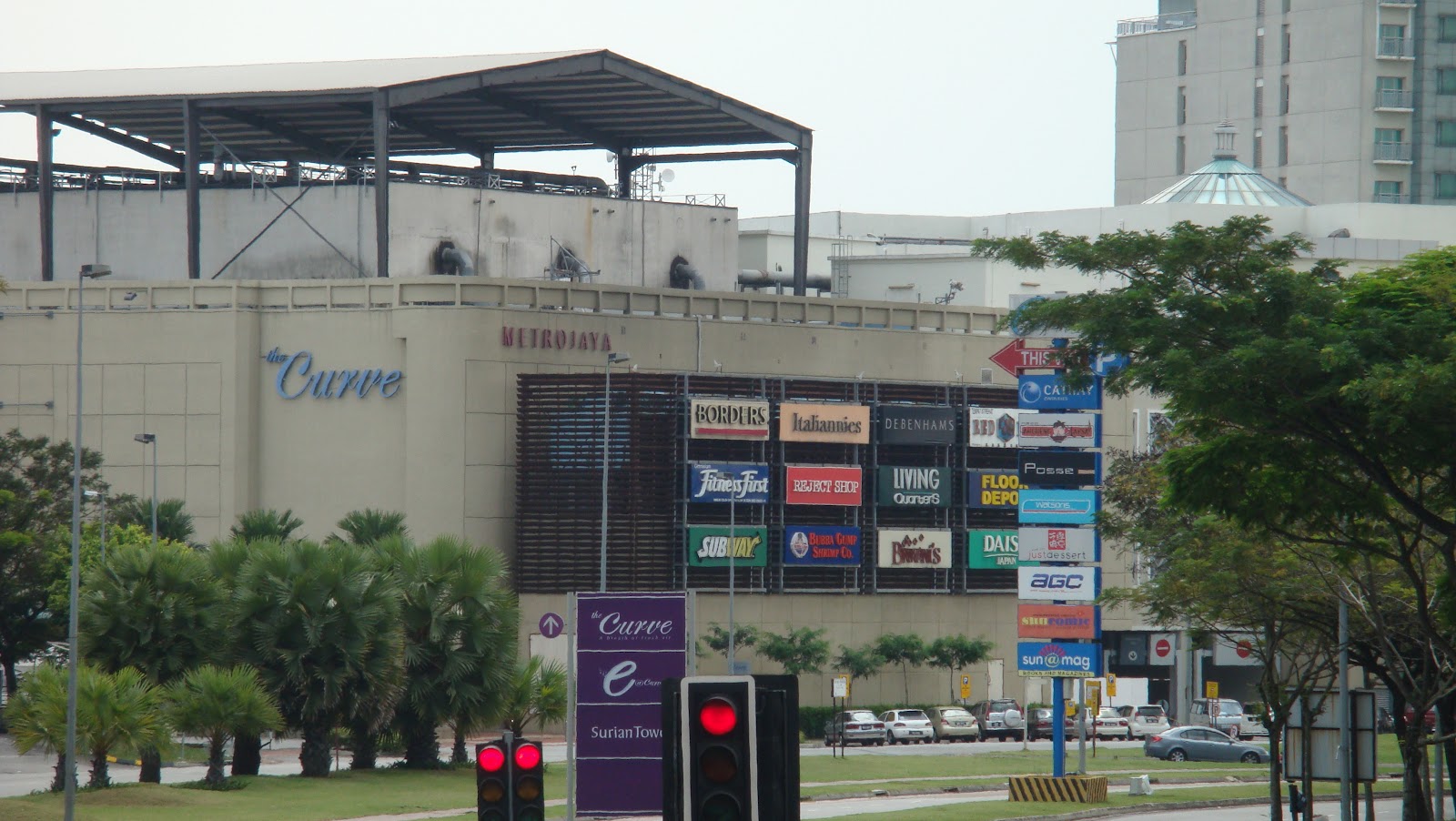 Kuala Lumpur Vacation Apartments MUTIARA DAMANSARA A Shopping