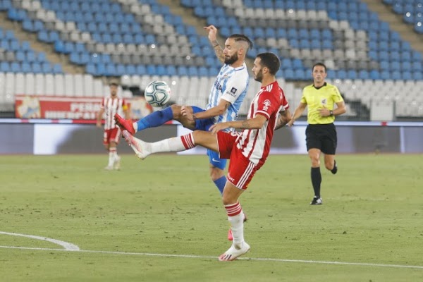Almería y Málaga suman tablas en la última jornada de Liga (0-0)