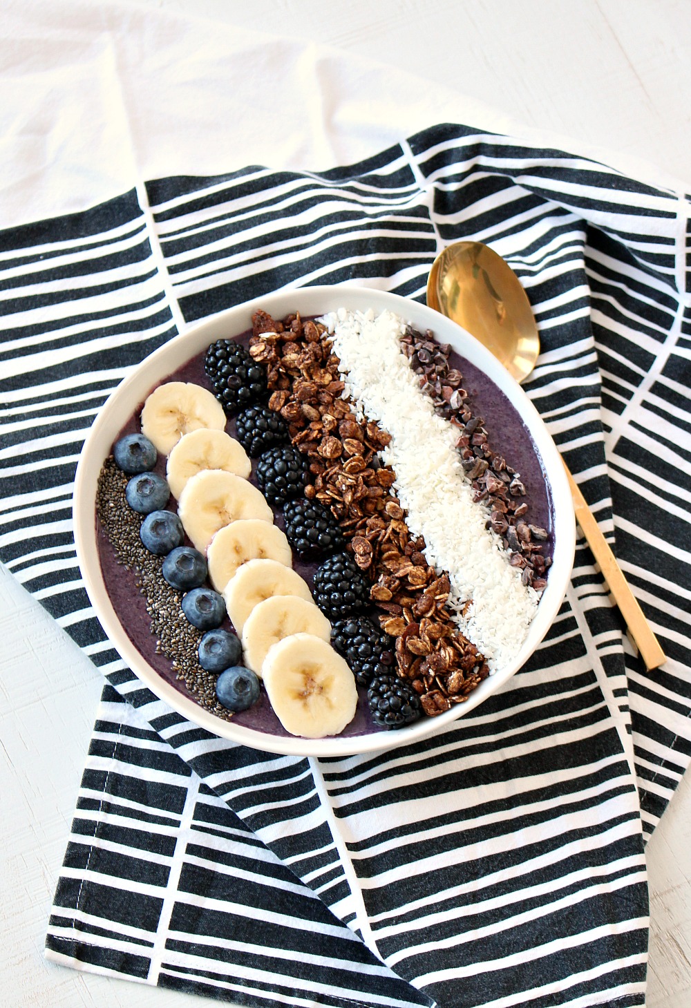 Smoothie Bowl Recipes for Summer