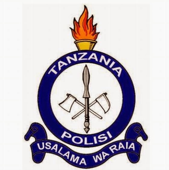 Polisi Wakanusha Kuwakamata Mashoga 10