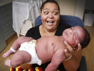 Bayi Baru Lahir Berat Lebih 6 Kilogram Bayi Baru Lahir Berat Lebih 6 Kilogram