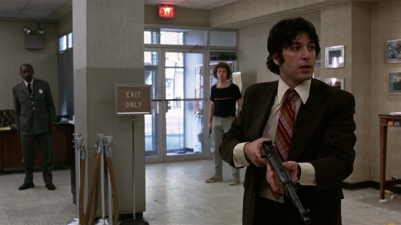 Dog Day Afternoon (1975) | BRRip 1080p | Inglés