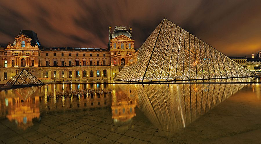 5. A Night at the Louvre by Aubrey Stoll