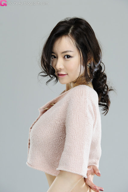 3 Im Ji Hye Showing her Curves-very cute asian girl-girlcute4u.blogspot.com