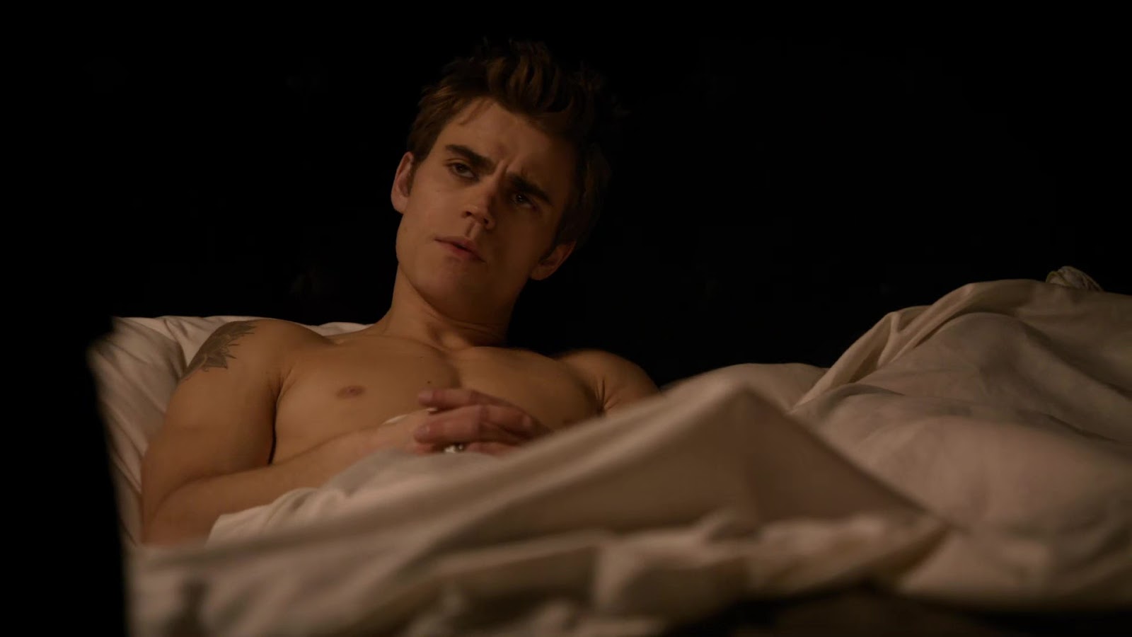 Paul Wesley shirtless in The Vampire Diaries 1-13 "Children Of The Dam...