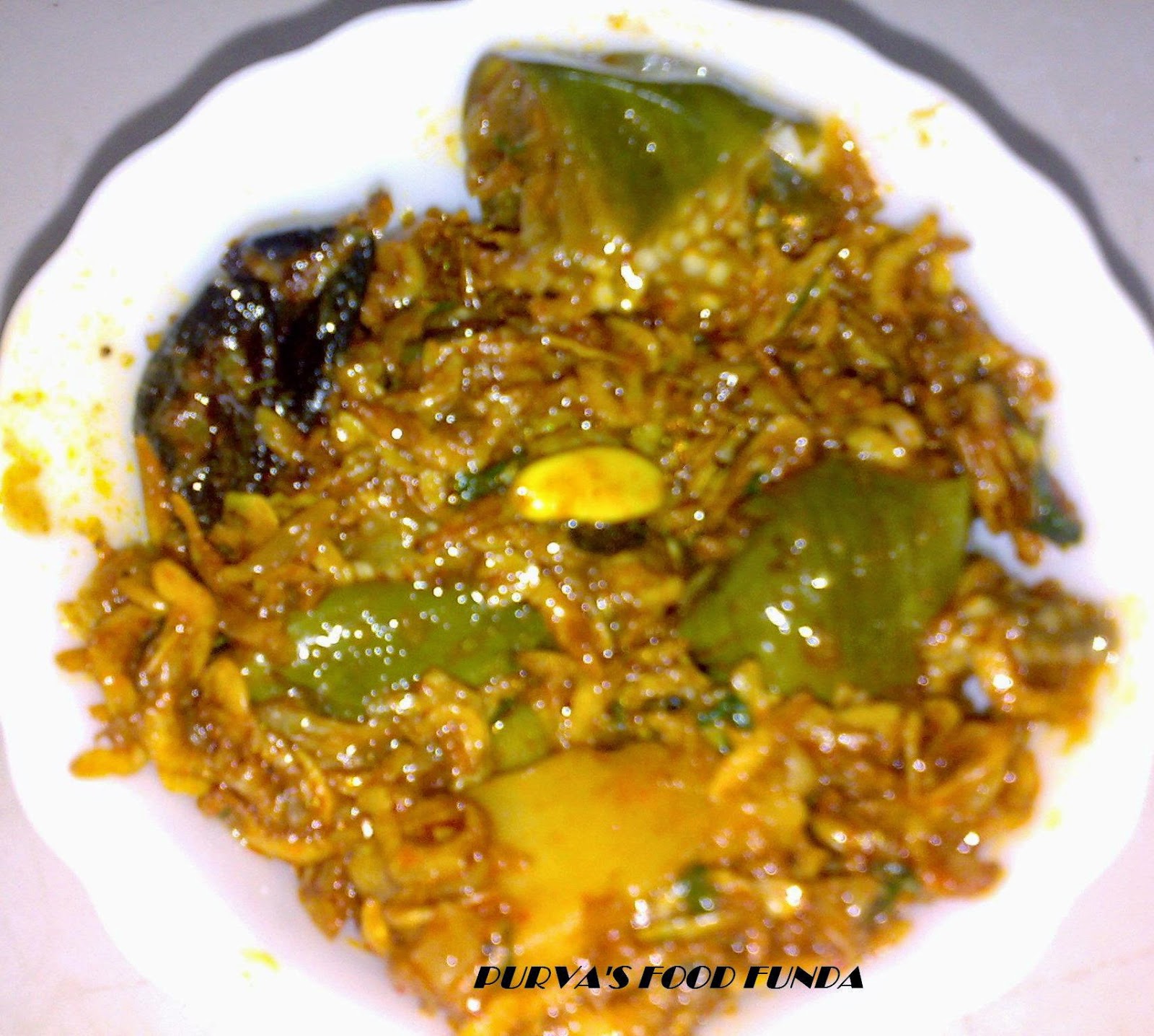 Food Funda Dried Tiny Prawns Curry With Brinjal and Potato (Sukat vang