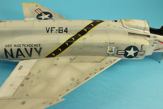 Montage pas à pas du F-4B Phantom II d'eduard au 1/48. F-4B Phantom II,Eduard 1/48, la remise en état.