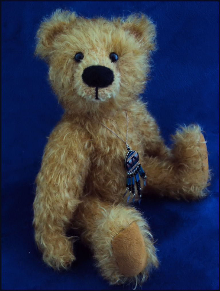 Pinney Bears "Beary June" Online Teddy Bear Show