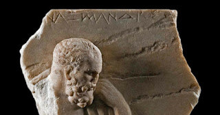 A - Anaximander atau Anaximandros dari Miletus