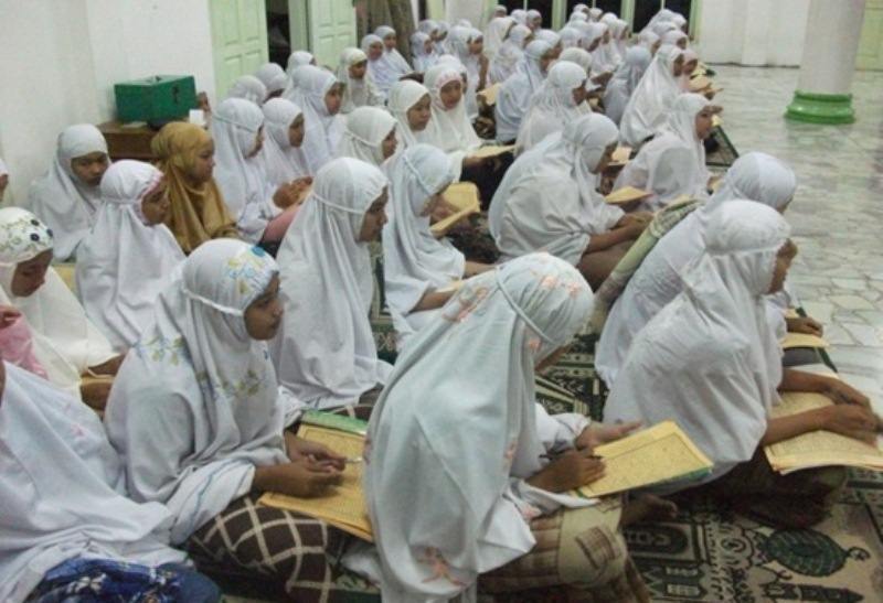 Ngaji Kitab Kuning Ngaji Kitab Kuning