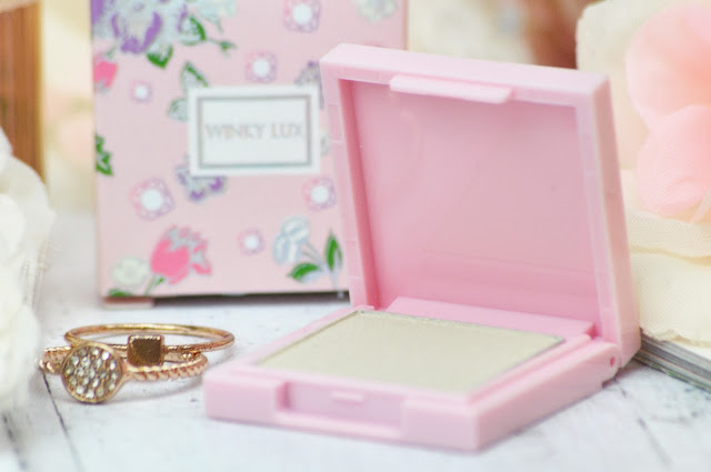 Winky Lux Charm Highlighter and Mini Lip Pill Kit Review with Swatches, Lovelaughslipstick Blog