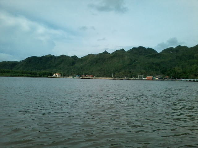 objek wisata pantai ayah objek wisata pantai ayah