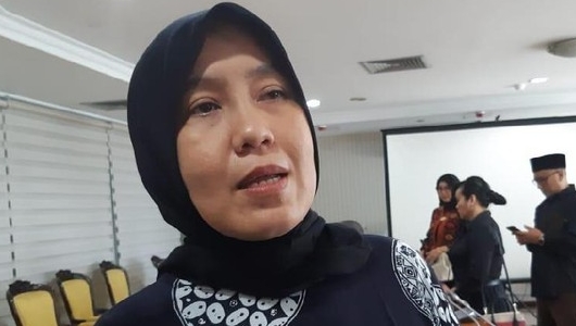 Pose 2 Jari, dr Ani Hasibuan Ngaku Independen Usut Penyebab KPPS Meninggal