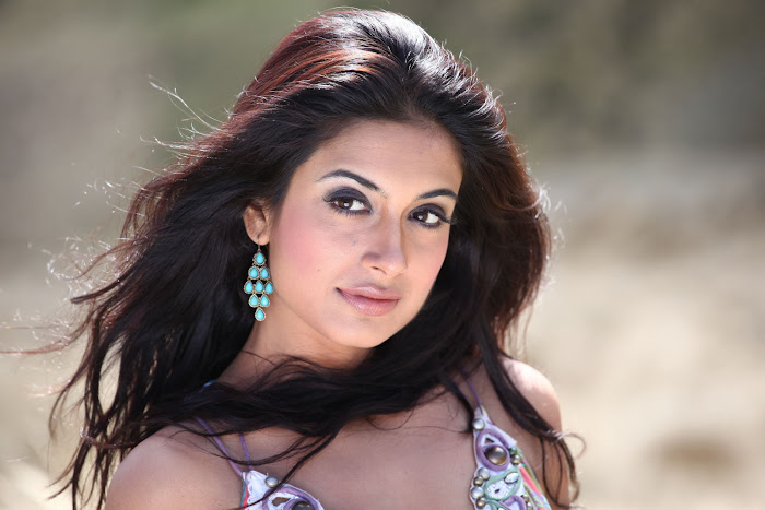 sarah jane dias spicy at tvp unseen pics