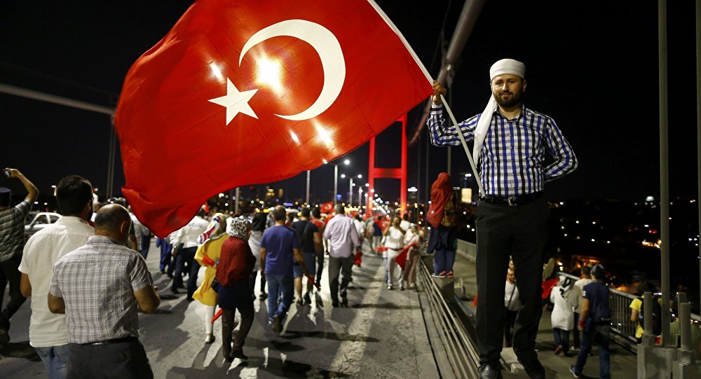 Entra en vigor el estado de excepción en Turquía