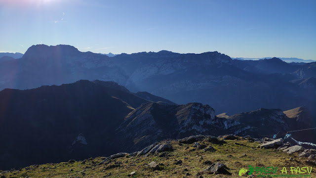 Vista del Tiatordos desde el Pico Pierzu