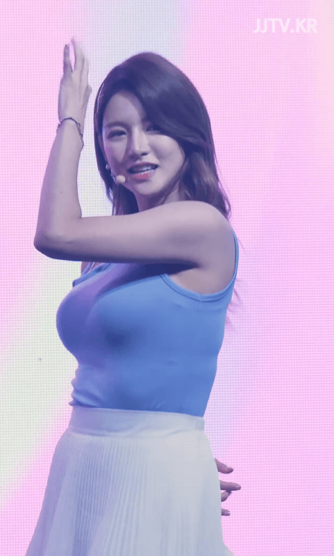 니나 얇은 민소매 볼륨