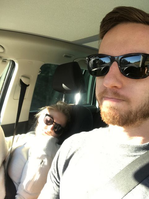 Husband Shares Hilarious Photos Of His Wife Napping On Road Trips Breaking News Stories
