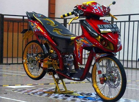 Honda Vario fi terbaru 2018 Modifikasi motor yamaha xeon