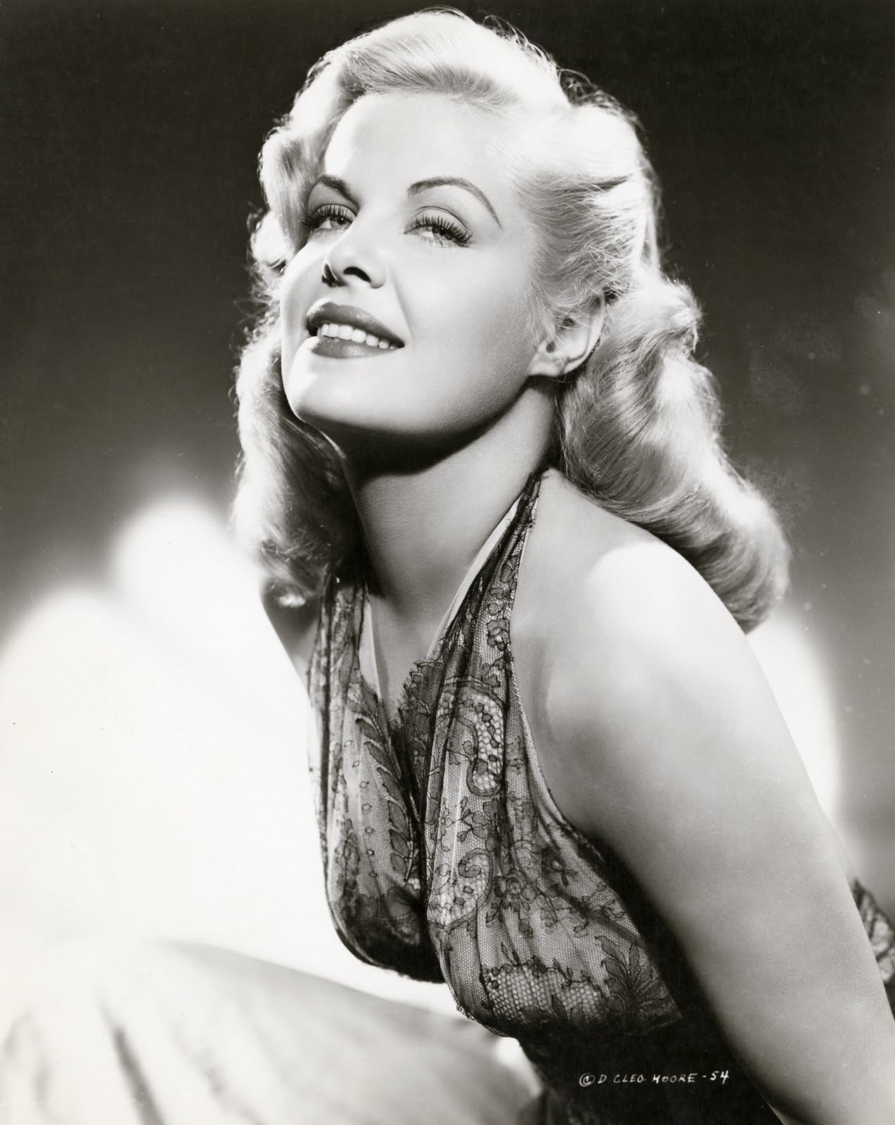 Actress's. Клео Мур. 50s-Cleo-Moore-1950s. Маргарет Нолан пышногрудая. Hollywood 50s.